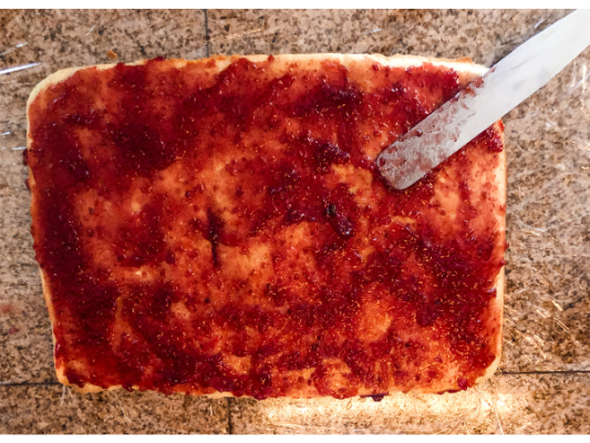 vanilla raspberry swiss roll